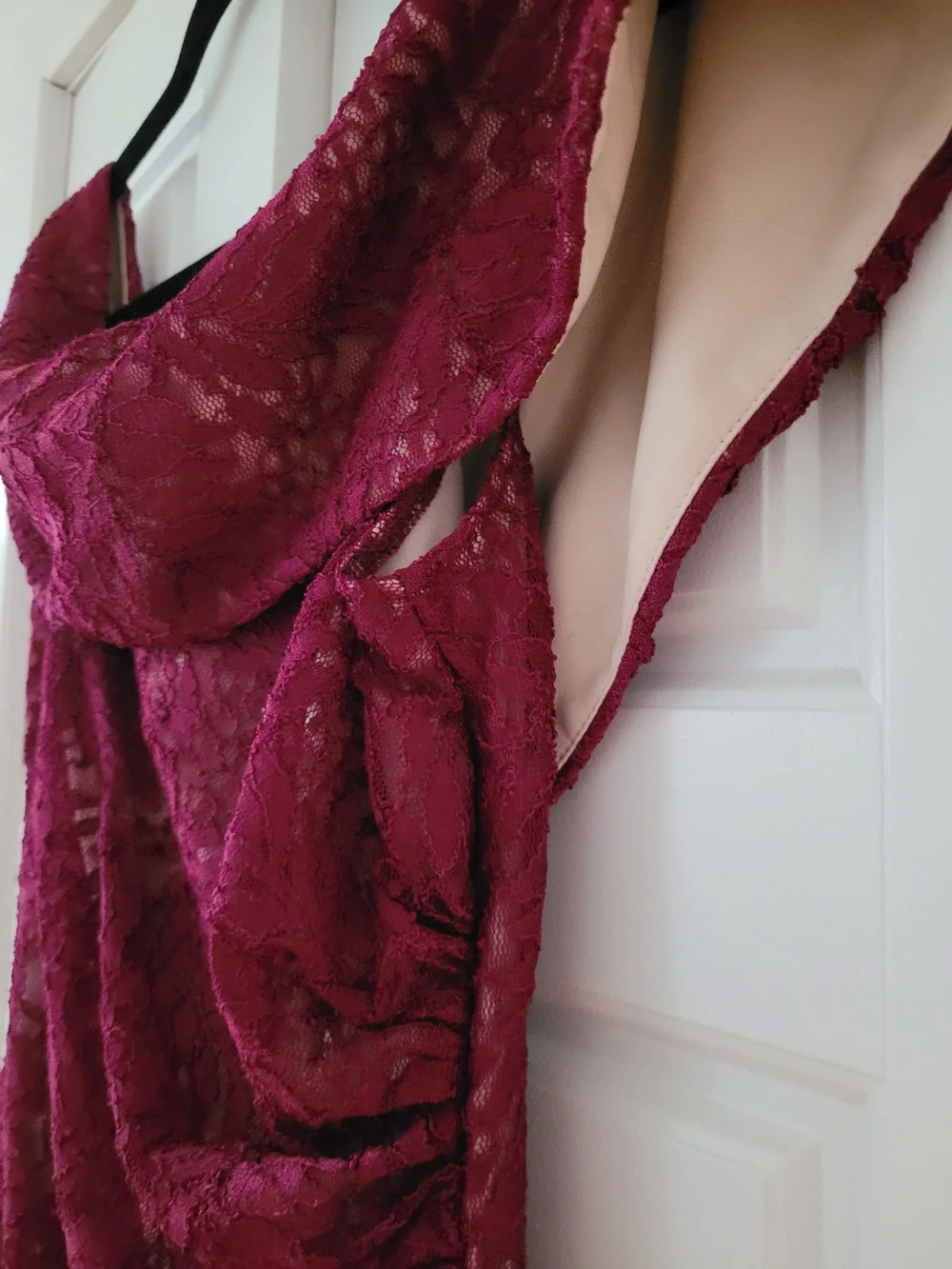 NWT Le Château Berry / Burgundy Off-Shoulder Lace Cocktail Dress Size M - Picture 8 of 16